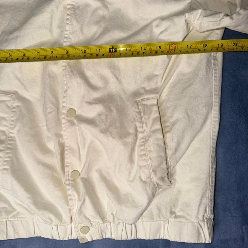 Zara cream jacket in a men